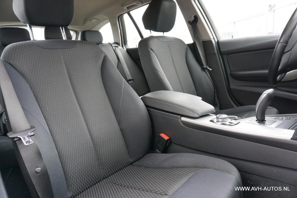 BMW 3-serie touring 318d executive