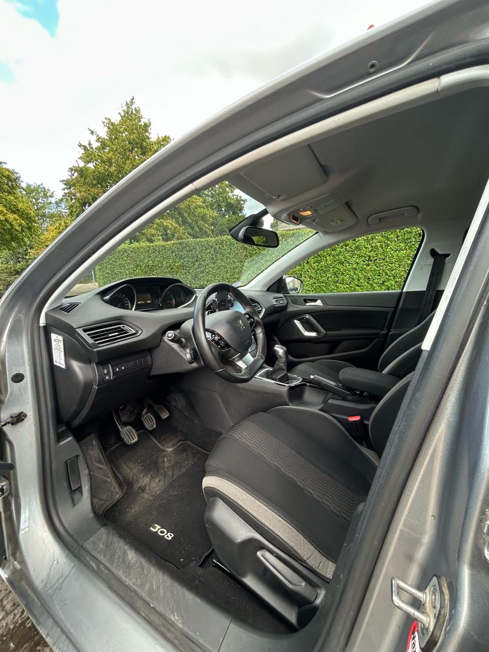 Peugeot 308 1.2 80kw 2015 146.000km