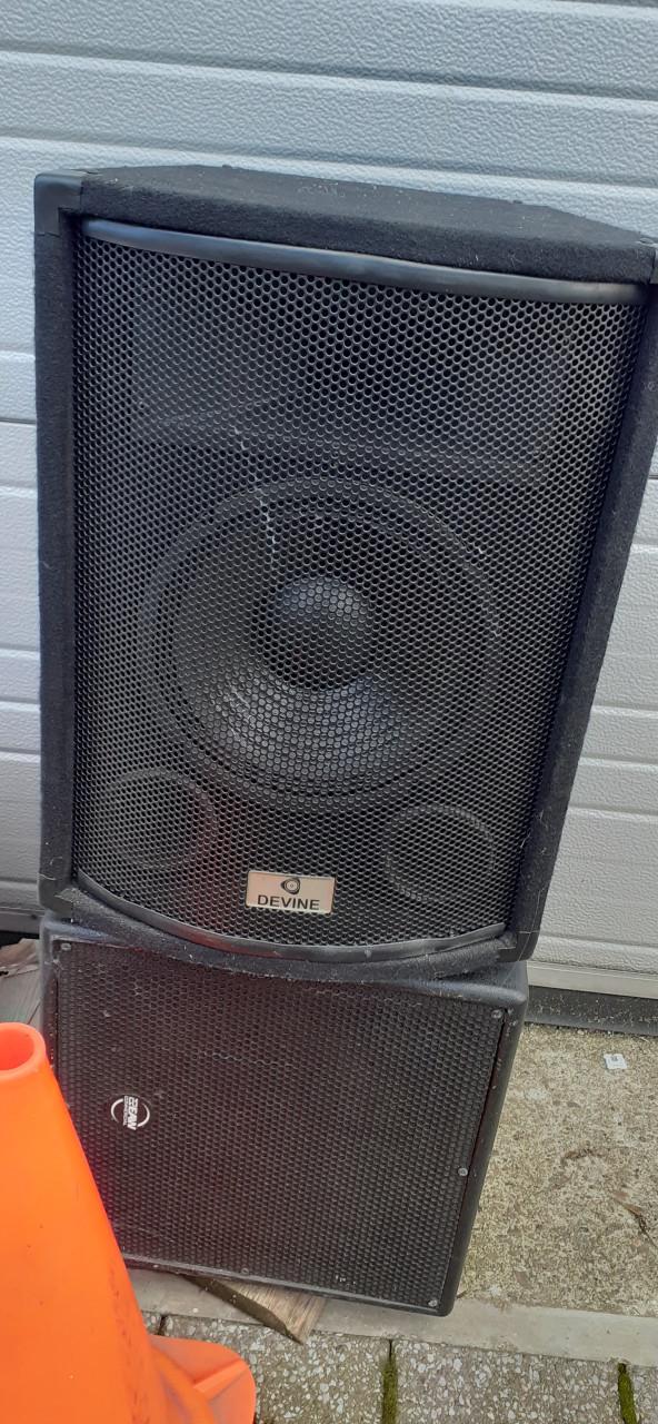 1 x Monitor ** Speaker-box ** op statief 500Watt & Diverse boxen