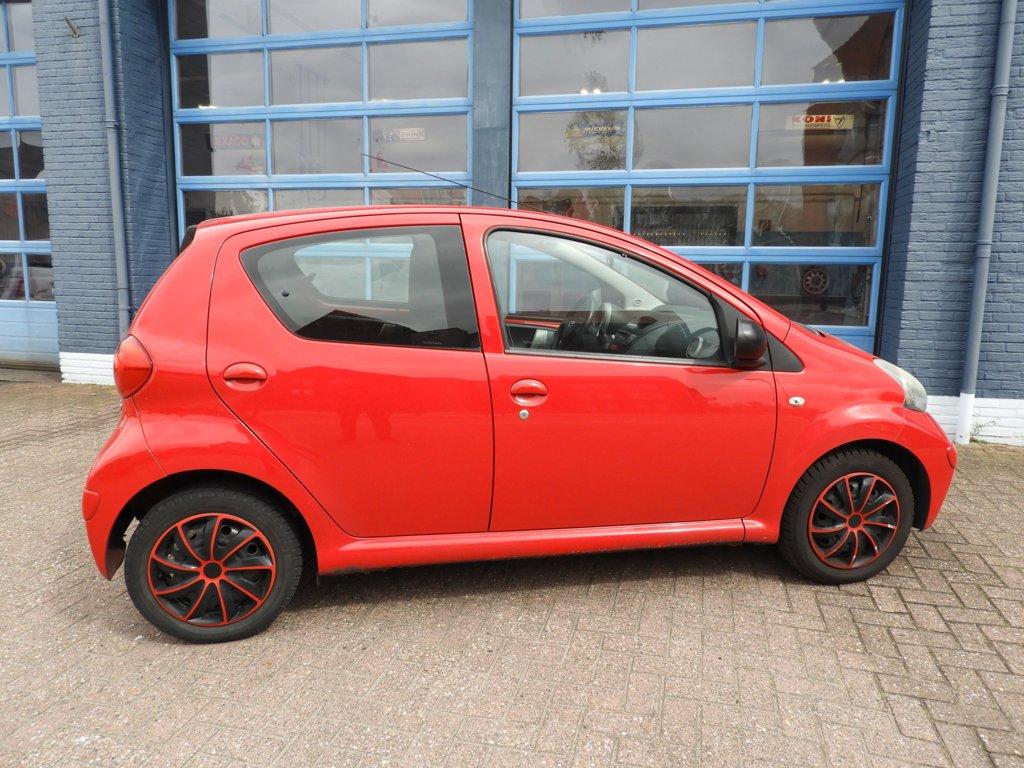 Toyota Aygo 1.0-12v export!