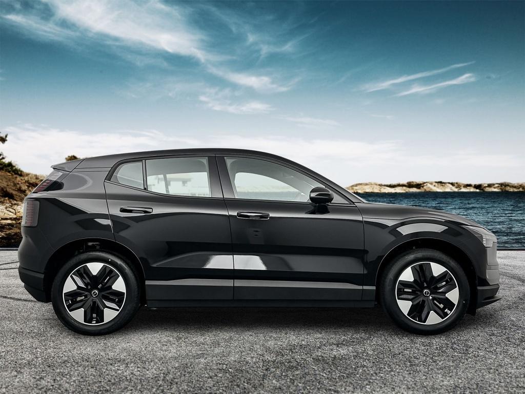 Volvo Ex30 p5 long range plus europa