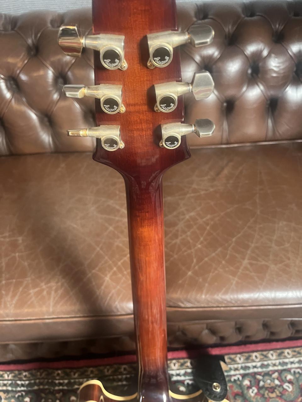 Aria Pro2 Semi hollow body TA-50-VS uit Japan bouwjaar 1985