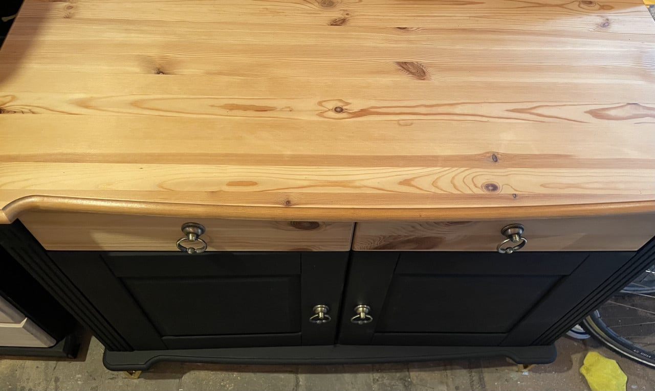 Prachtige opgeknapt Dressoir