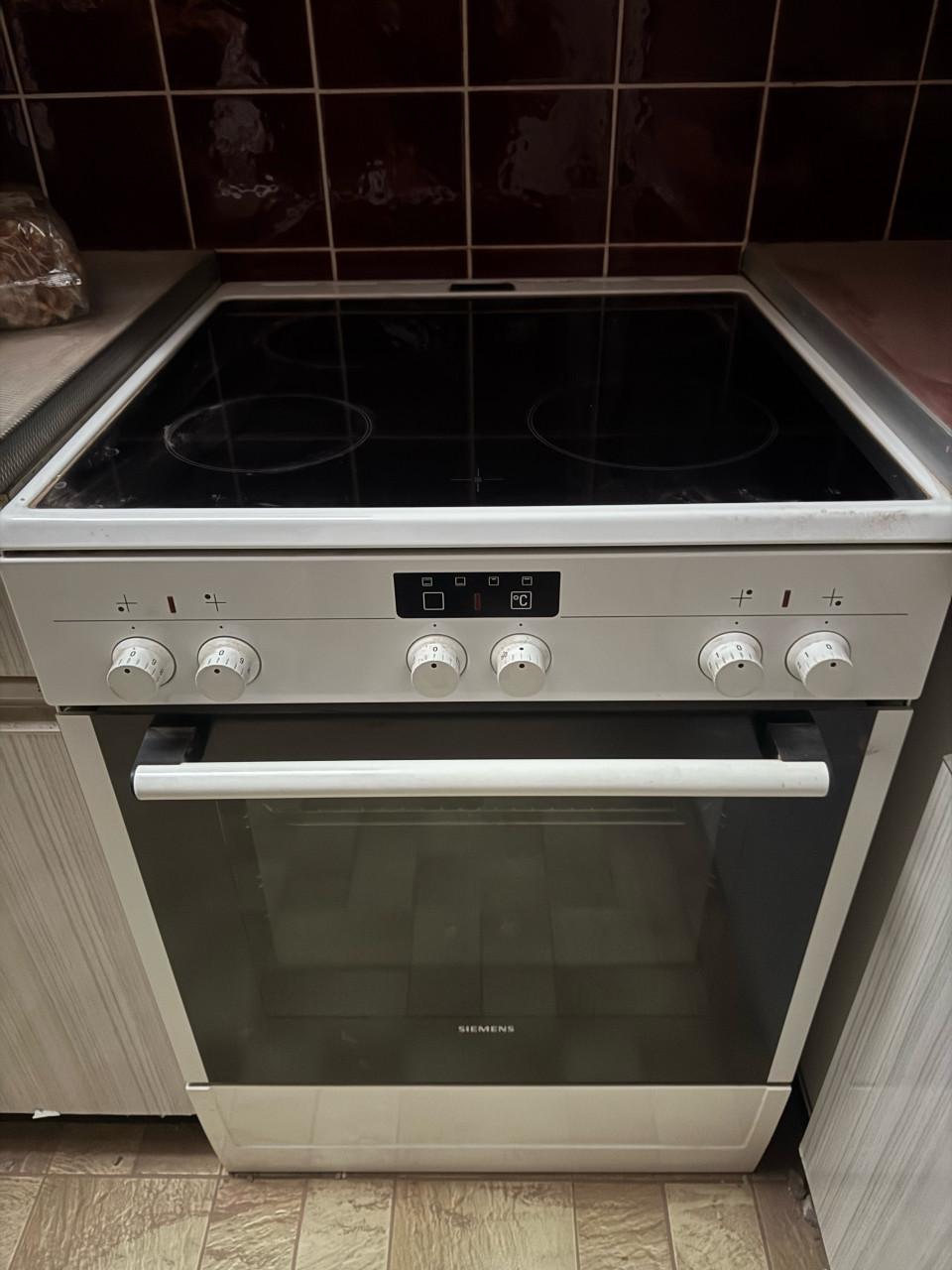 Siemens oven met kookplaat