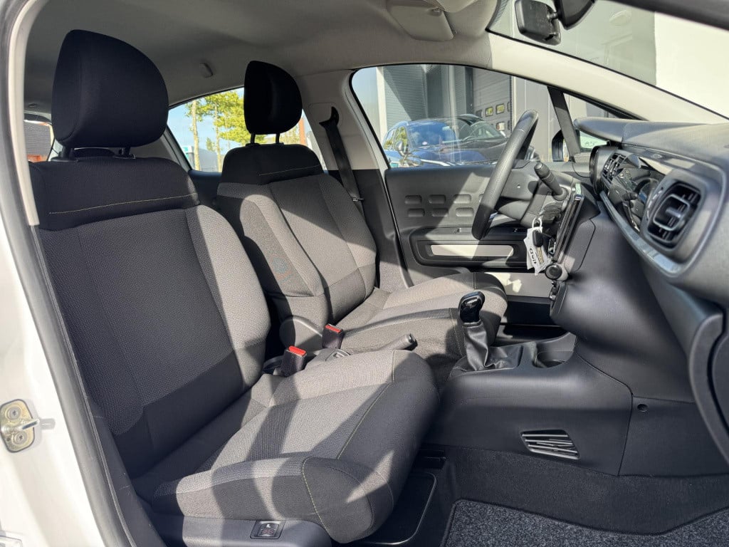 Citroen C3 1.2 puretech you nl-auto, stoelverwarming! | cruise control | ai