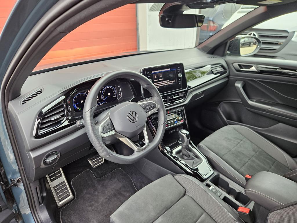 Volkswagen T-roc 1.5 tsi r-line business | acc | trekhaak | keyless