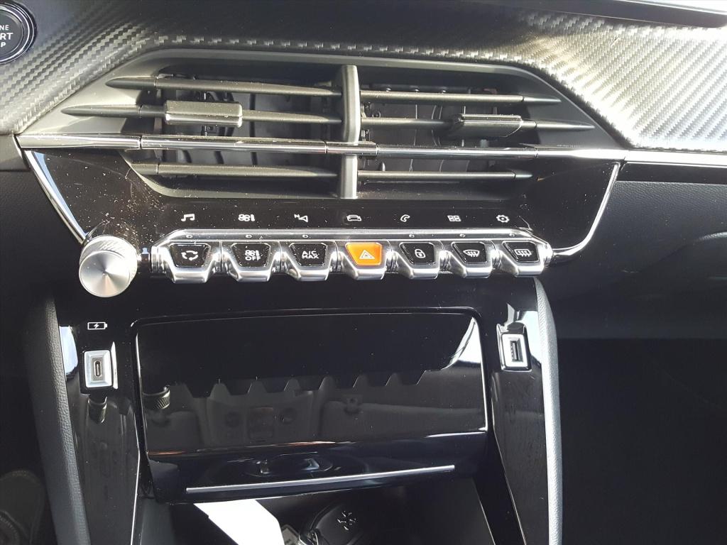 Peugeot 2008 allure 1.5 bluehdi 130pk automaat (eat8) apple carplay & andro