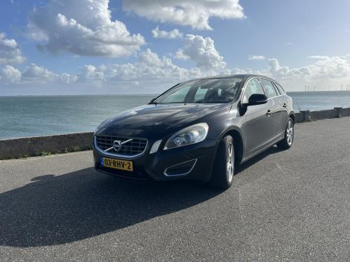 Volvo V60 2.0 D3 Geartronic Summum 163pk
