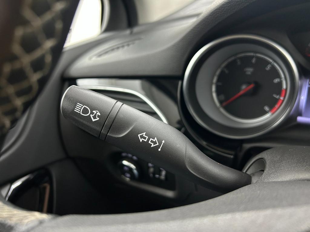 Opel Astra sports tourer occasion 1.4 innovation | grijs | tweedehands opel