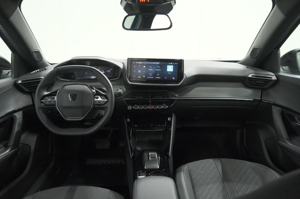 Peugeot E-2008 ev allure avantage 54 kwh | soh 97,7% | 11 kw lader | apple 