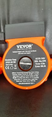 2 nieuwe warmwatercirulatiepompen.