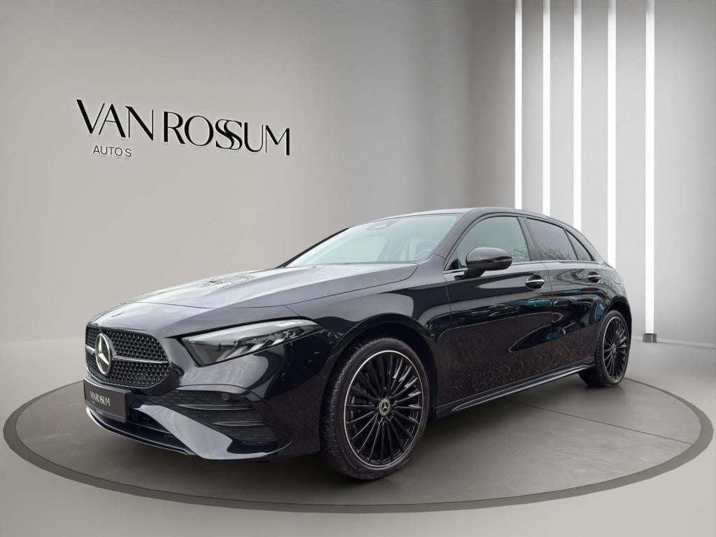 Mercedes-Benz A-Klasse 250 e amg line panoramadak | 19"velg | sfeer | elekt