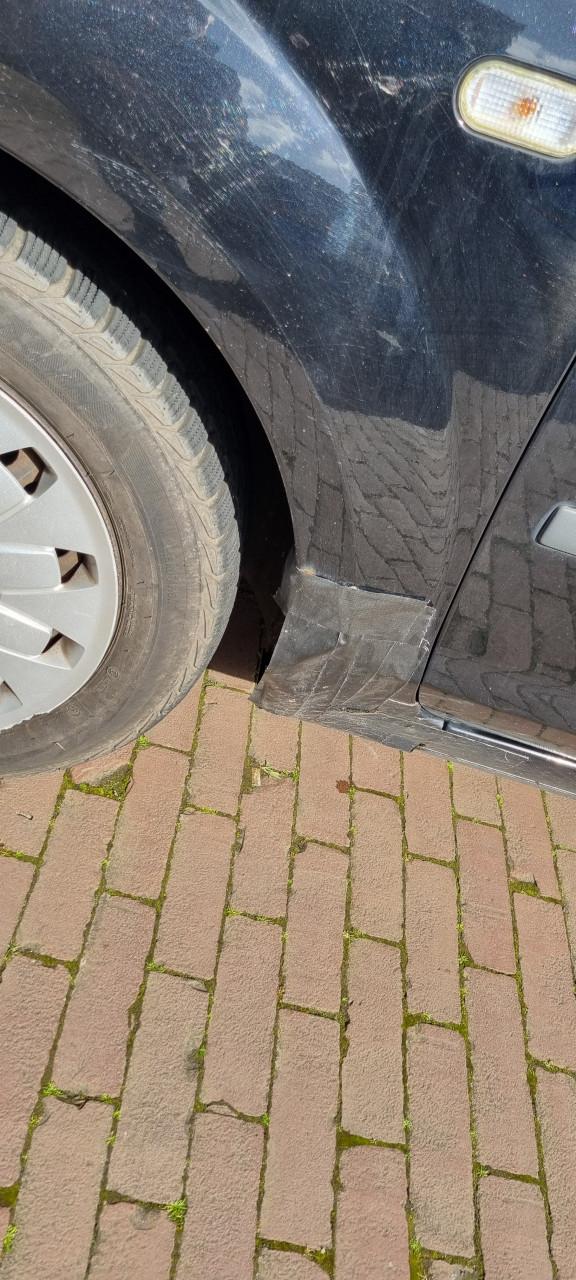 Ford focus 1.4 59KW 5D 2005 zwart