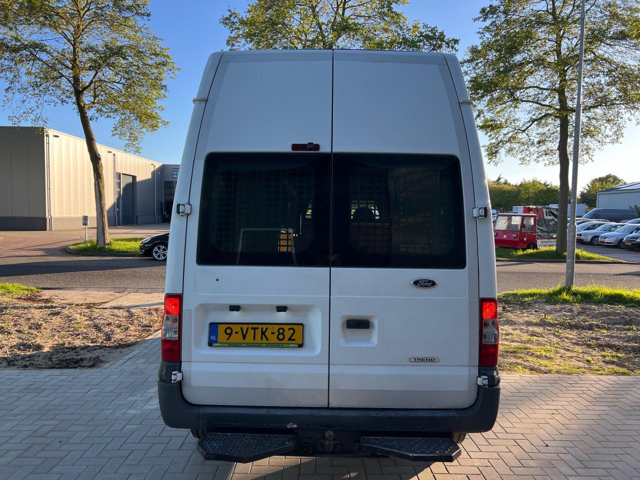 Ford Transit 350L 2.2 TDCI Trend 166.761KM