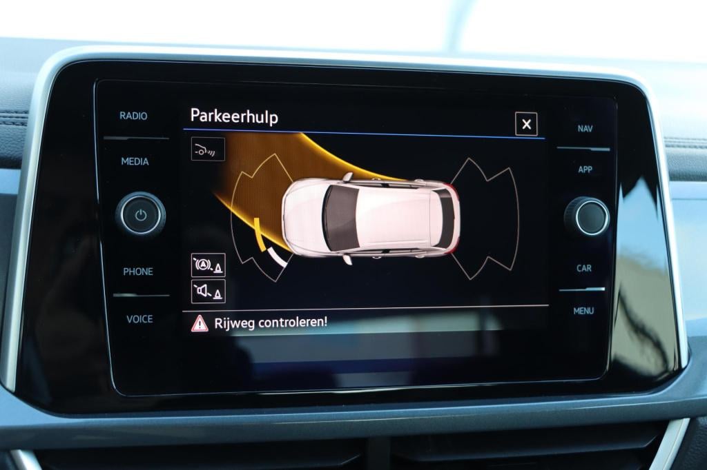 Volkswagen T-roc 1.5 tsi style 150pk dsg7