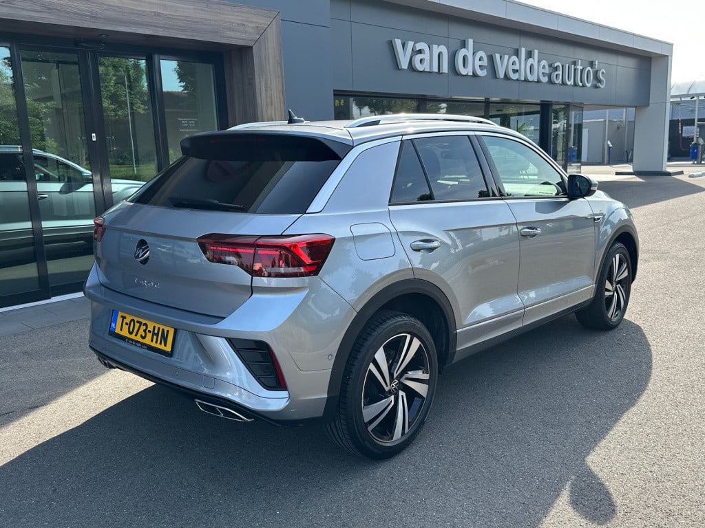 Volkswagen T-roc 1.5 tsi 150pk dsg r-line | camera | keyless | carplay | le