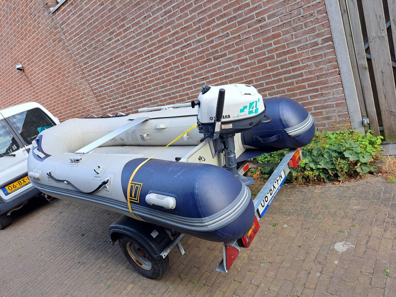 Vetus rubberboot met buitenboordmotor