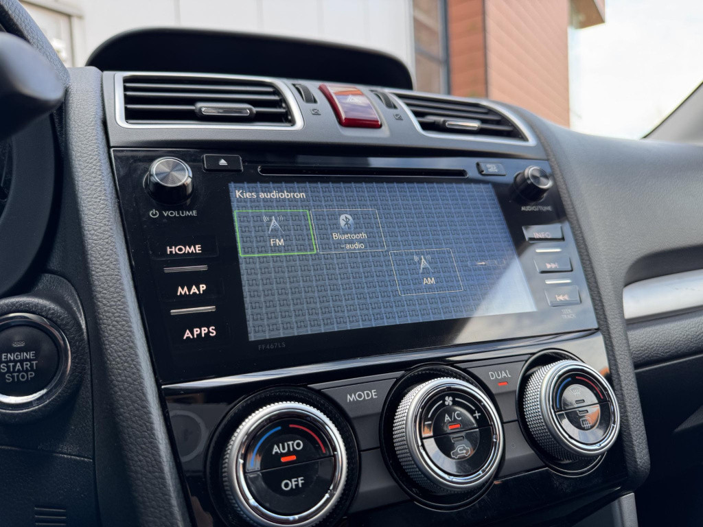 Subaru Forester 2.0 premium | trekhaak afneembaar | panoramadak | navigatie