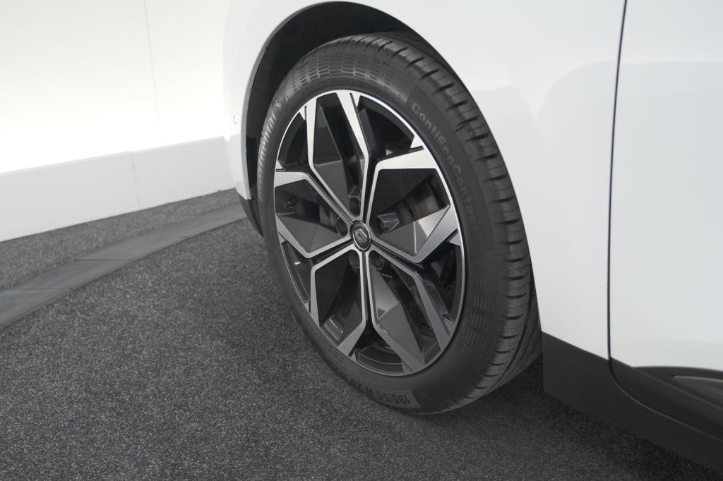 Renault Grand Scenic tce 140 edc intens | 7 zitplaatsen | trekhaak | camera