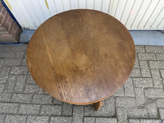 Bijzettafel rond eikenhout Amsterdamse school Art Deco
