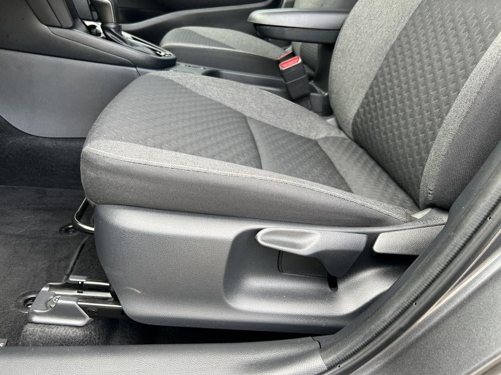 Toyota Yaris Cross 1.5 hybr 115 dynamic | parkeersensoren | stoel+ stuur ve