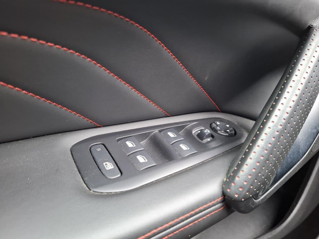 Peugeot 308 sw 130 gt-line pano/nav/cam/lmv
