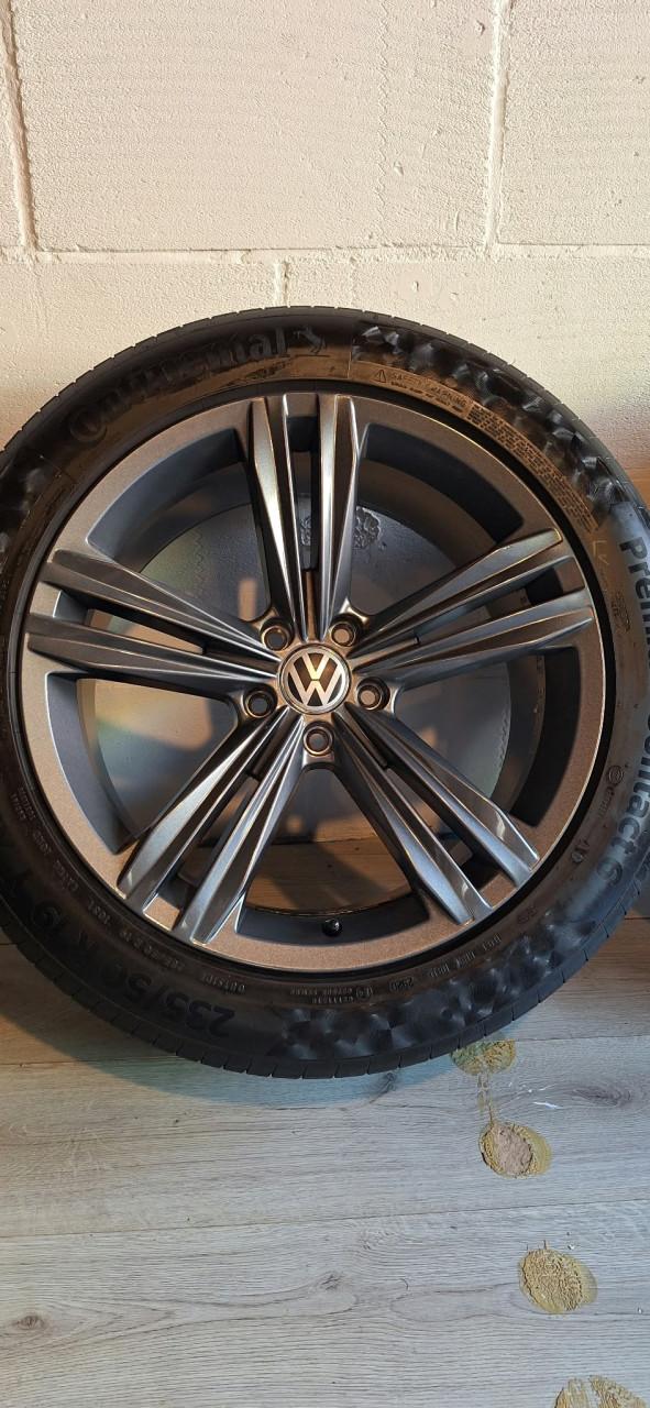 Originele 19'' Sebring velgen VW Tiguan/T-ROC + zomerbanden