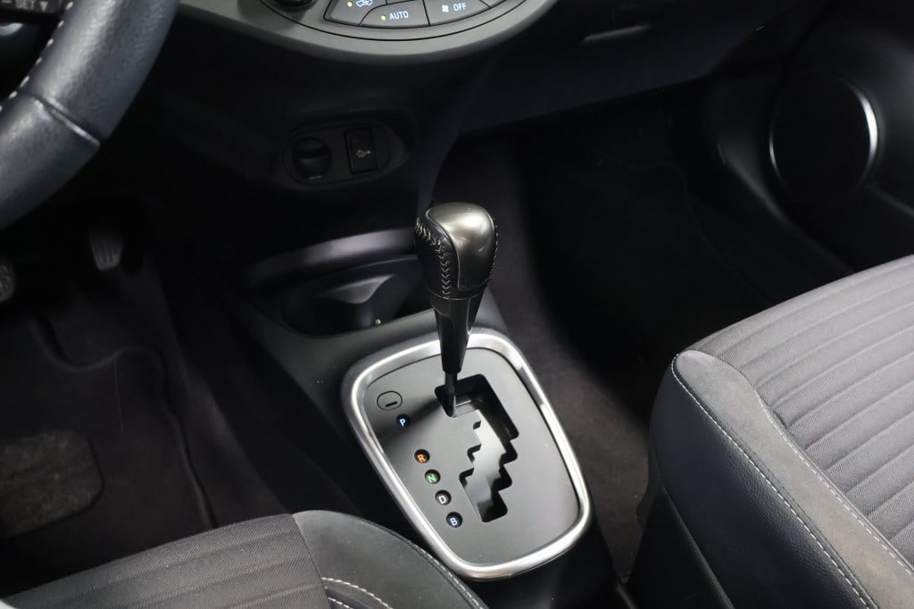 Toyota Yaris 1.5 hybrid aqua edition