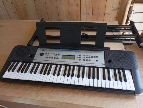 Keyboard Yamaha