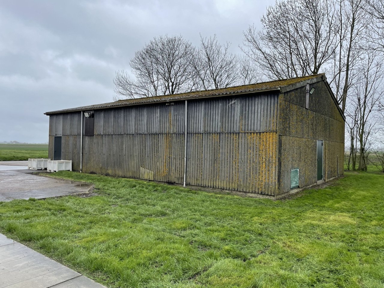 Te huur Loods in buitengebied van Lewedorp/Arnemuiden