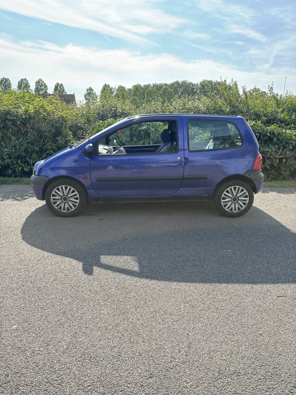 Renault twingo met een jaar apk!