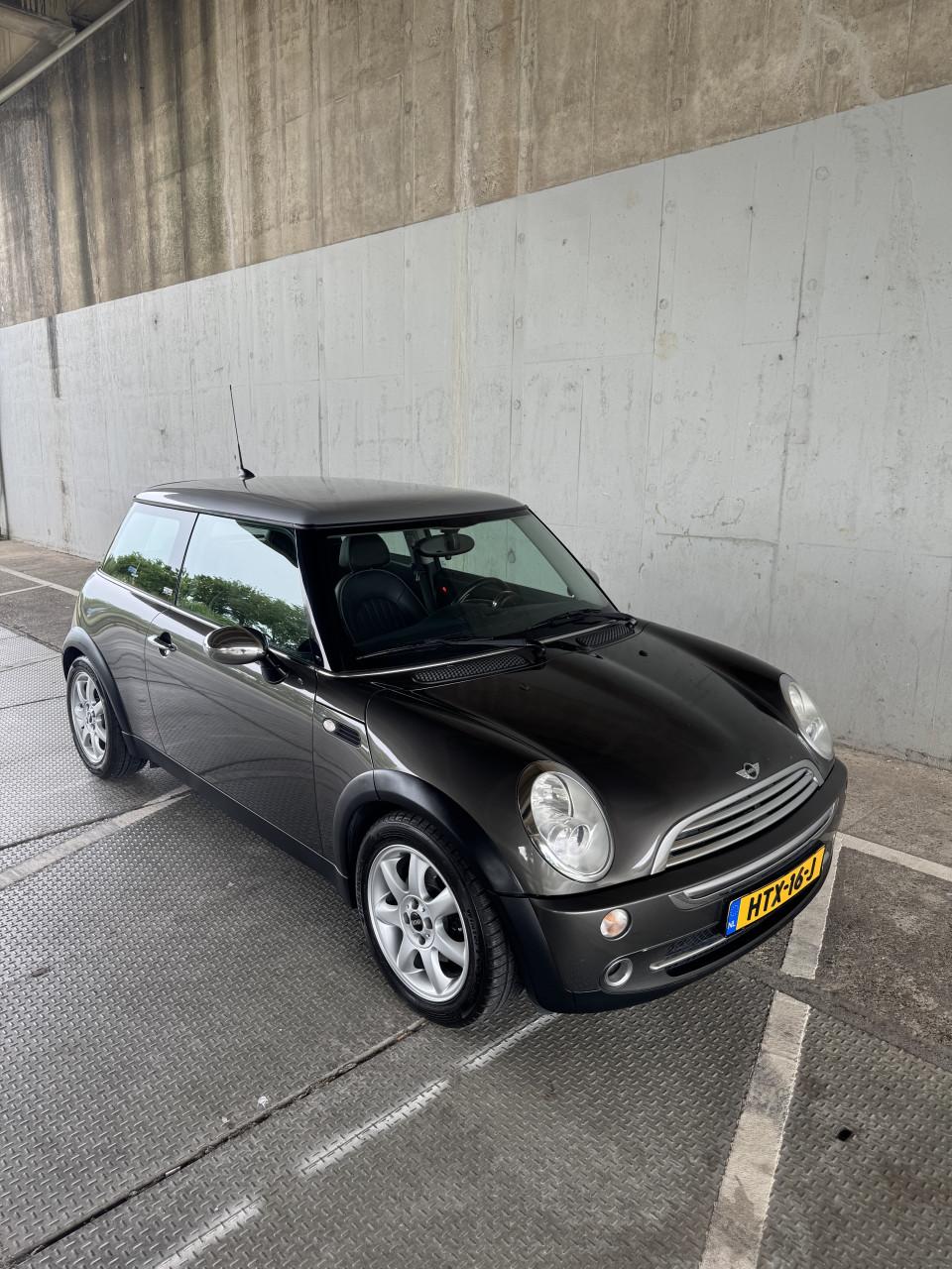 Mini Cooper 1.6 Parklane 180DKM 2006 NW Koppeling!
