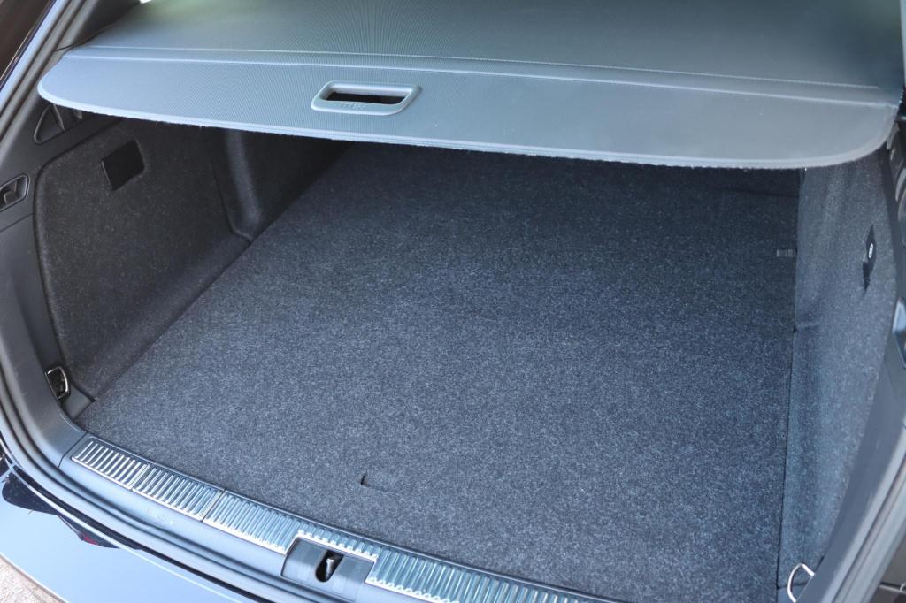 Skoda Superb combi 1.4 tsi iv sportline 217pk dsg6