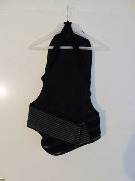 Nieuwe leren dames broek, niergordels en rugprotectoren