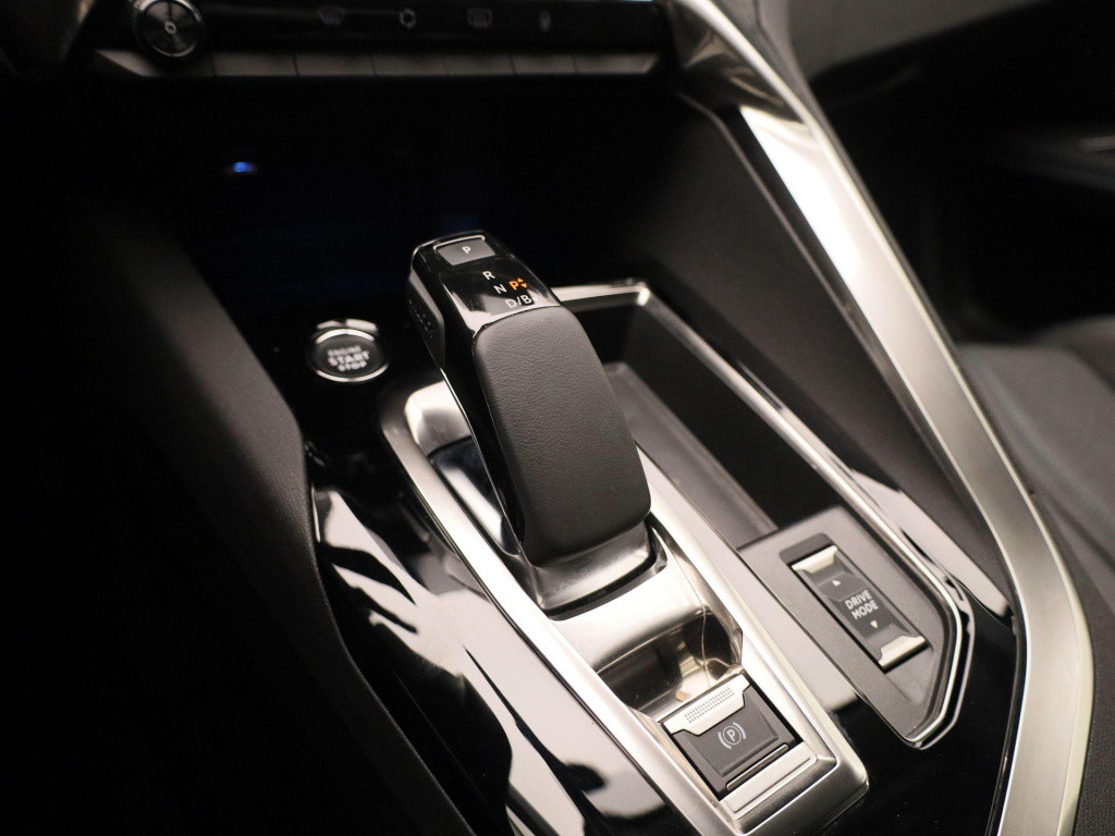 Peugeot 3008 1.6 hybrid 180 allure pack business | automaat | navigatie | v