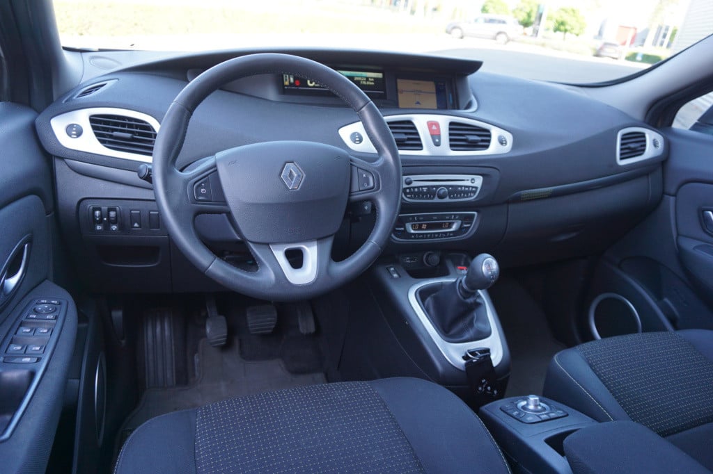 Renault Scenic 1.4 tce dynamique climate / elektr. ramen / cruise / trekhaa