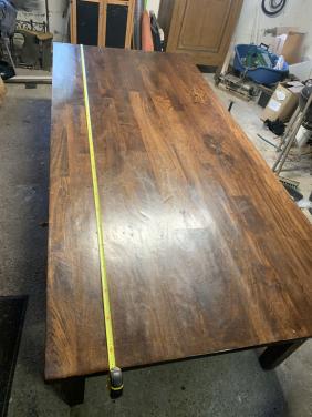 Grote zware eet tafel