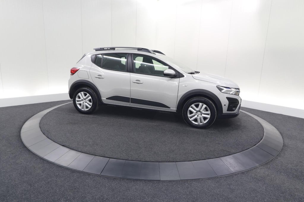 Dacia Sandero Stepway tce 90 expression | camera | dodehoekdetectie | navig