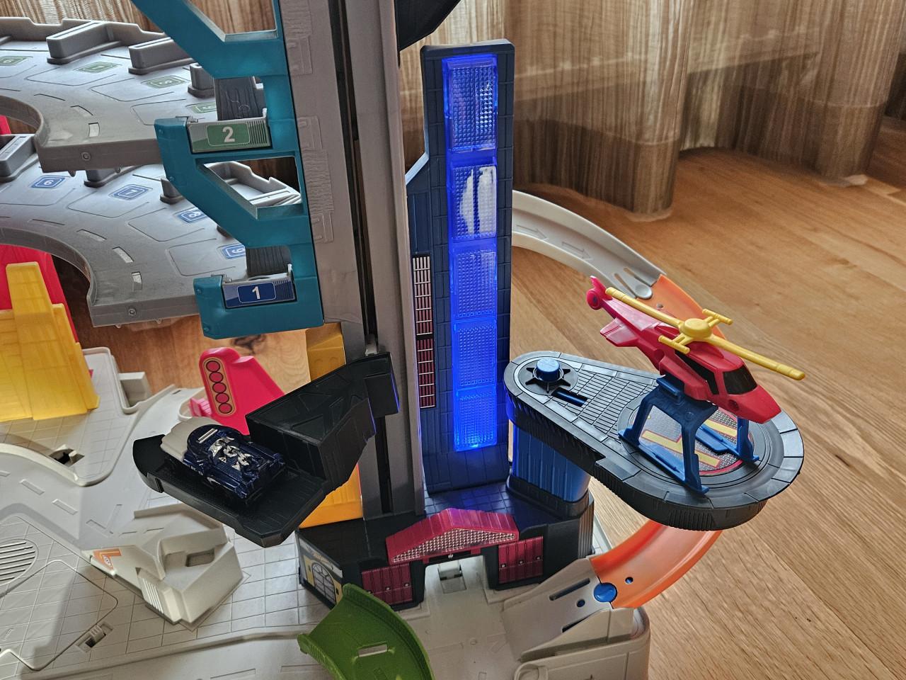 Hot Wheels Parkeergarage z.g.a.n.!