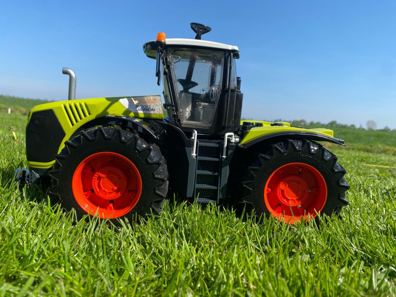 Bruder . john deere , joskin , claas , lemken , brandweer etc