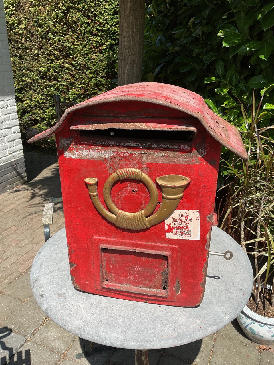 Oude brievenbus Italiaanse post
