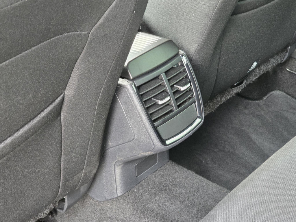 Skoda Kamiq 1.0 tsi selection virtual cockpit carplay navigatie pdc v+a sto