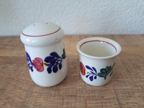 Boerenbond zoutvaatje en eierdopje