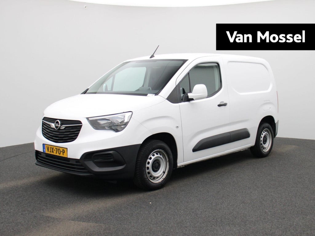 Opel Combo 1.5d l1h1 edition | navigatie | apple carplay/android auto | par