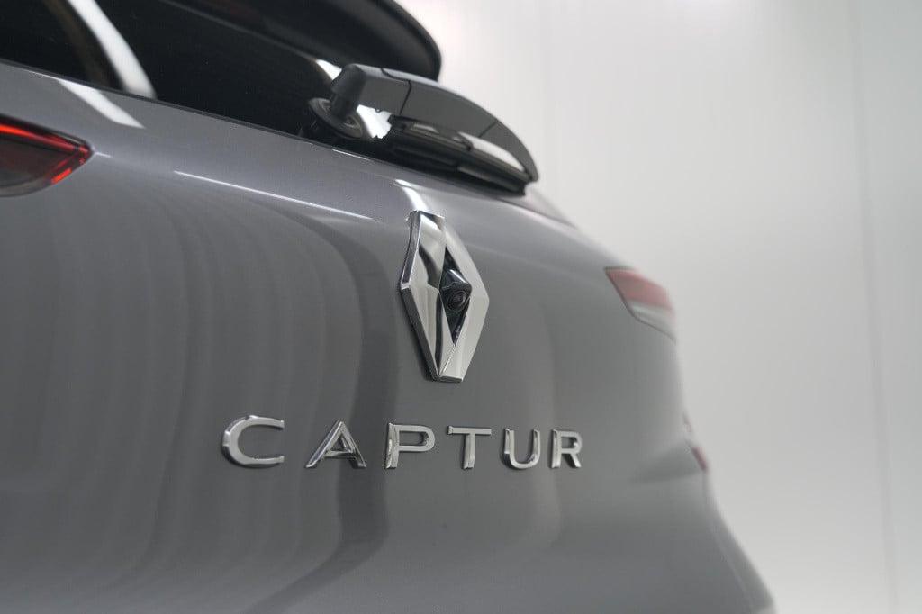 Renault Captur tce 90 techno | 360 camera | navigatie | 9.3 inch groot sche