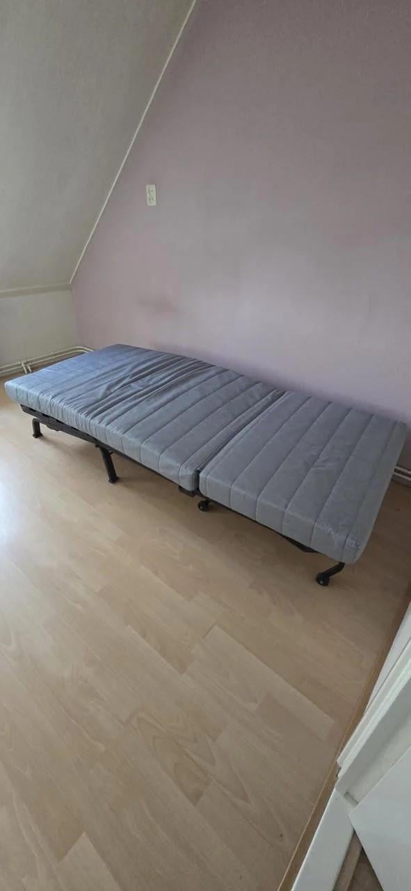 Slaapbank (in- en uitklapbaar)