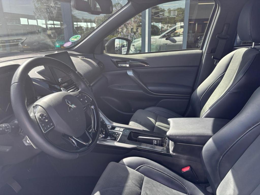 Mitsubishi Eclipse Cross 2.4 phev black edition