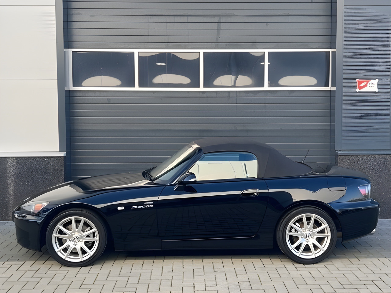 Honda S2000 2005 123.000 km. Berlina black