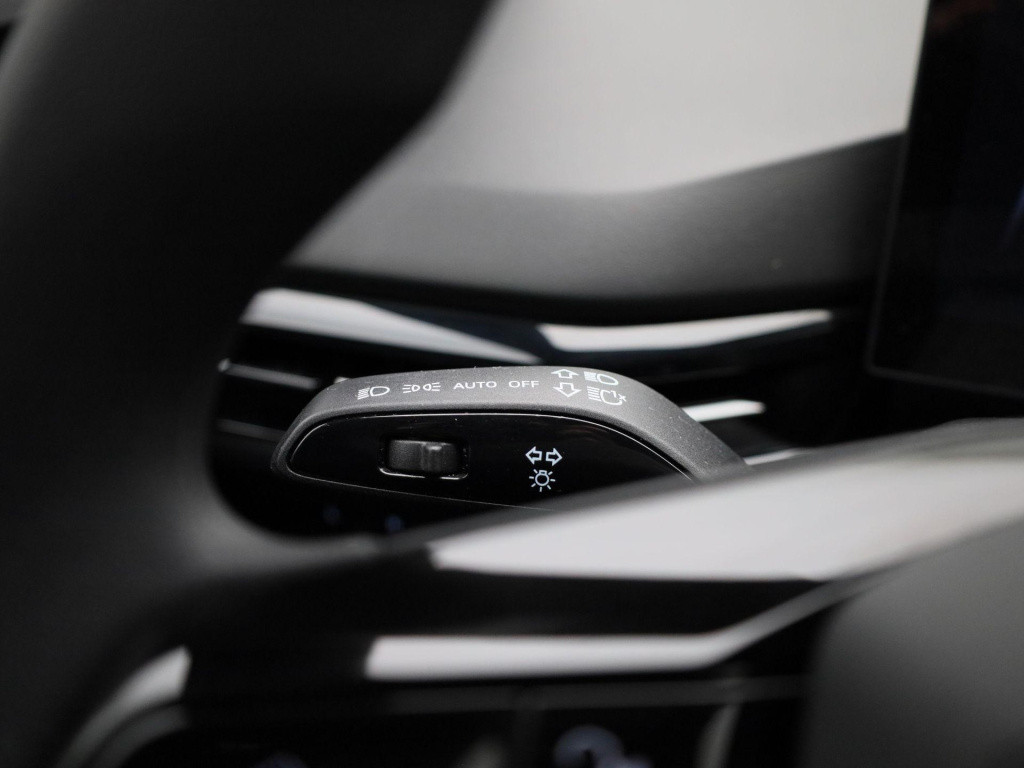 MG 4 standard 51 kwh | automaat | climate control | apple carplay/android |