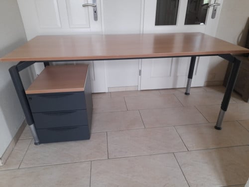 Ladenkastje op wielen voor onder bureau (42 x 58 x 54H)